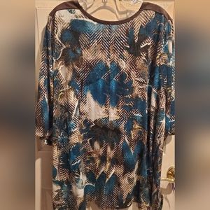 Catherine's top womens 22/24